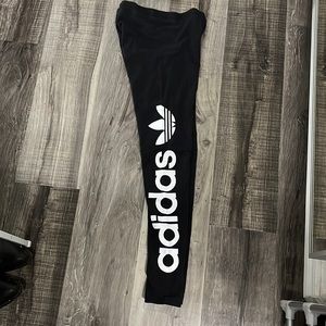 Adidas leggings